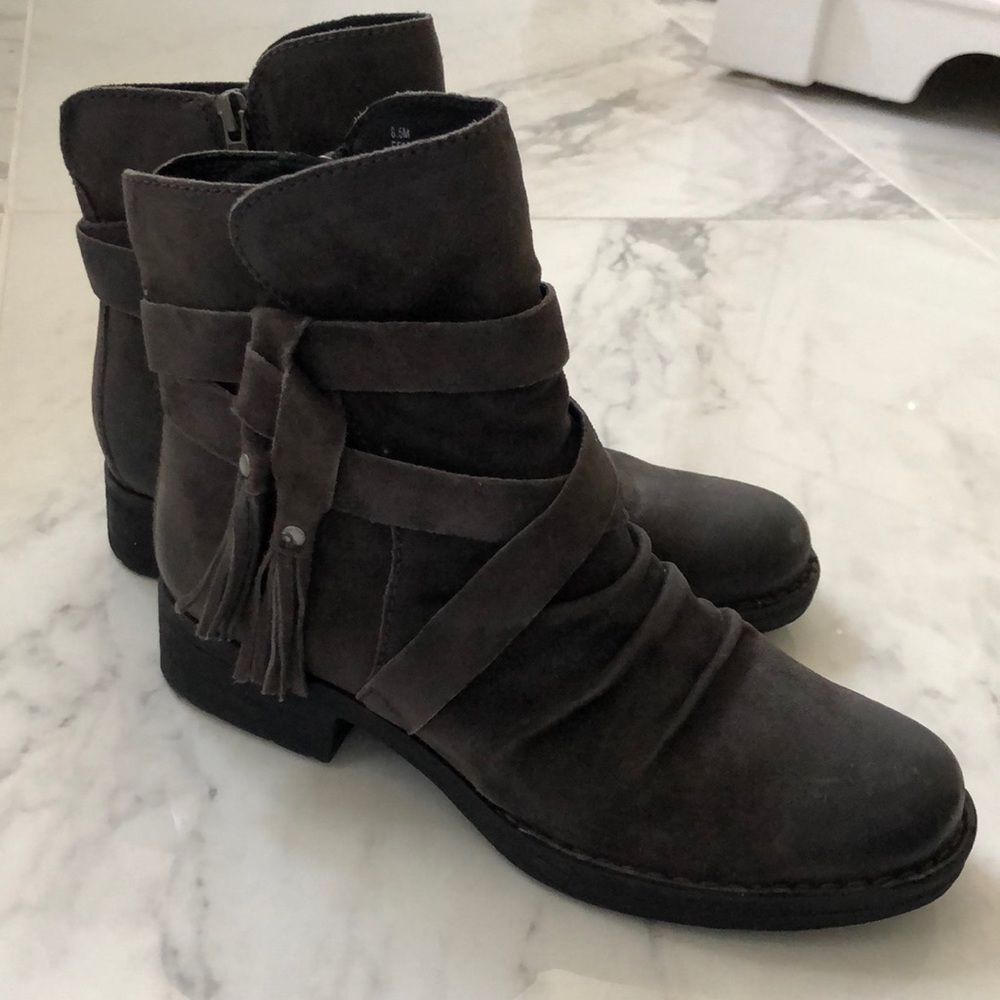 Born Eton Bootie. Size 8.5